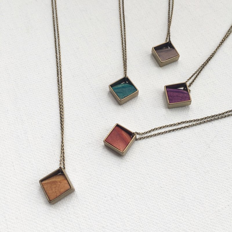 岩色-中性款皮革项链 - 项链 - 真皮 多色