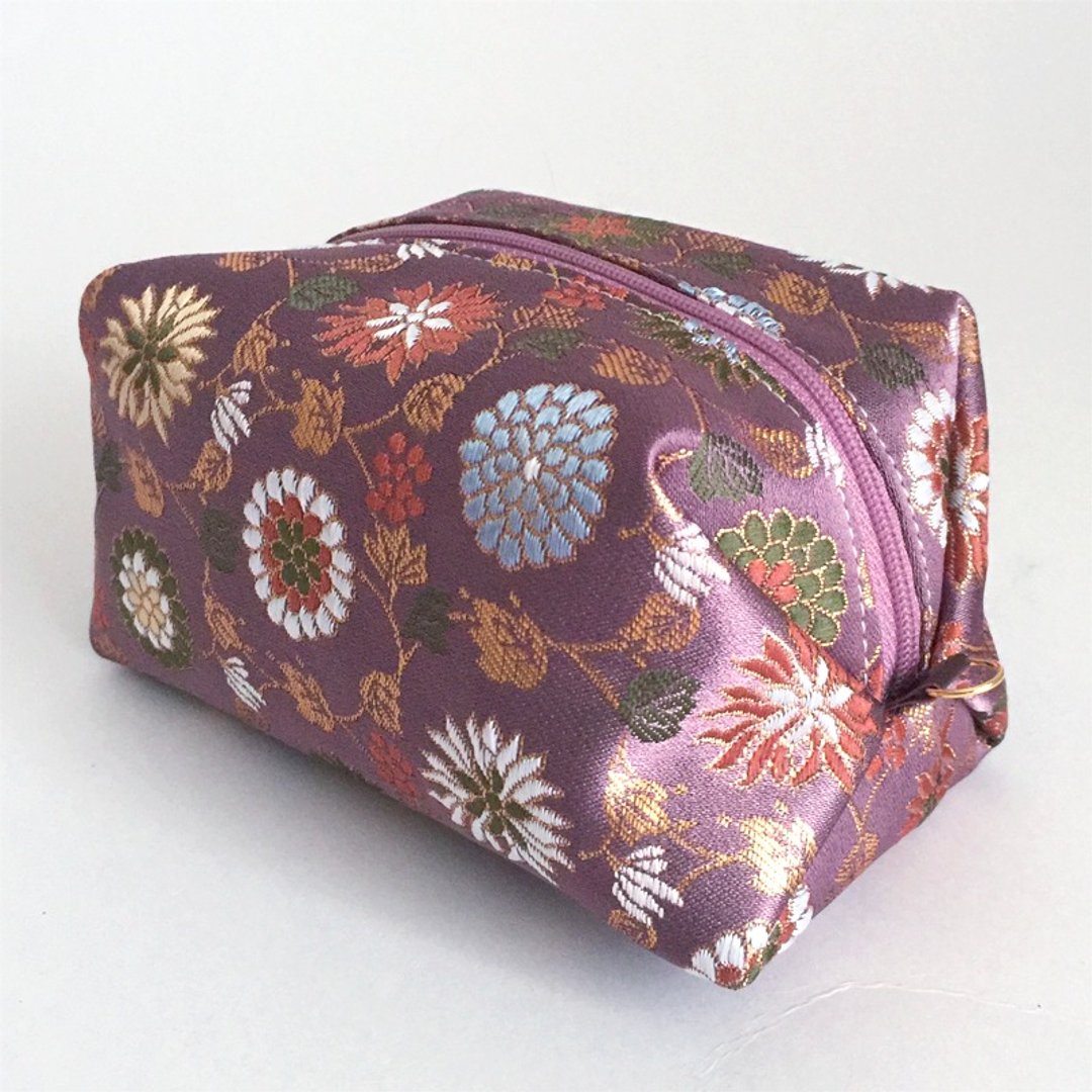 Pouch with Japanese Traditional Pattern, Kimono (Large) [Brocade] - 化妆包/杂物包 - 其他材质 紫色