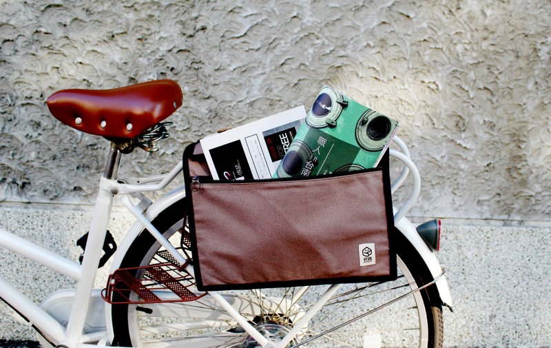 【GOODO 好务】手作×木扣 单车马鞍包/ 斜背包/ 侧背包/ 手提包 ( 热夏六月) - 侧背包/斜挎包 - 其他材质 咖啡色