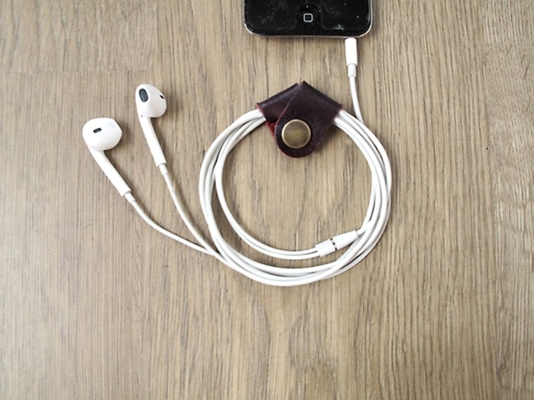 iPhone耳机线收纳xEarPhone全手工皮扣拍一声随即享受音乐(紫) - 手机壳/手机套 - 真皮 紫色