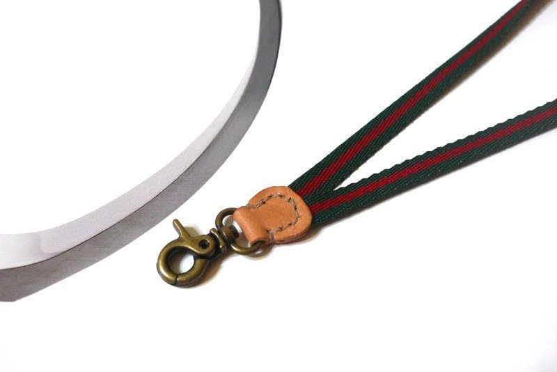 新款上市优惠-品味识别证挂带-钩挂式-红绿条纹 - 吊饰 - 真皮 