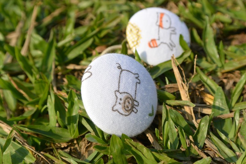 手感布包扣发束 - 狐狸与小猪 - 发饰 - 其他材质 白色