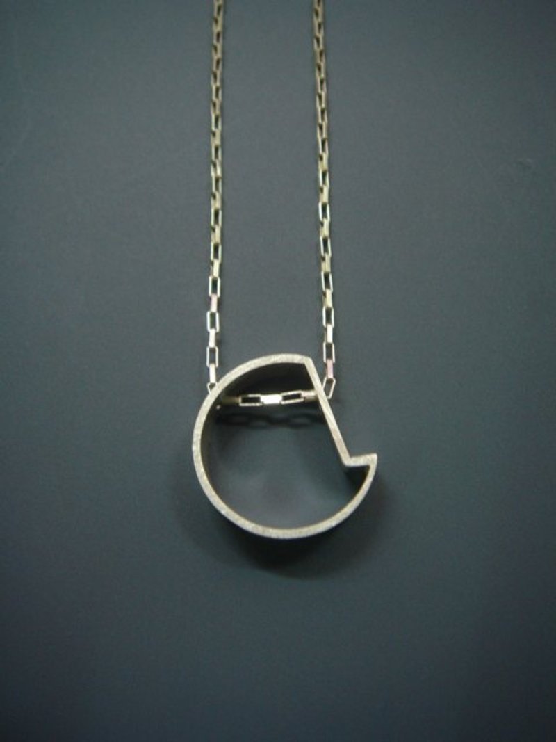 凹 #01 - 项链 - 其他金属 