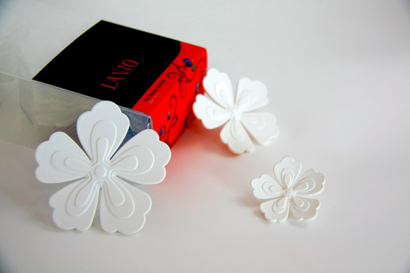 牡丹壁饰花朵组 白色 - 墙贴/壁贴 - 塑料 白色