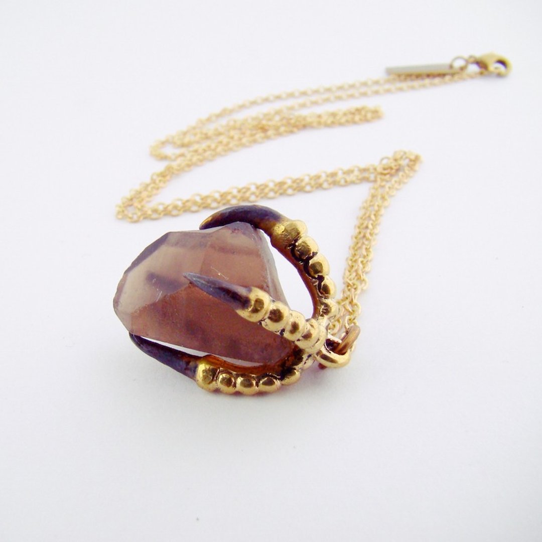 Brass Claw with smoky quartz stone and oxidized antique color - 项链 - 其他金属 