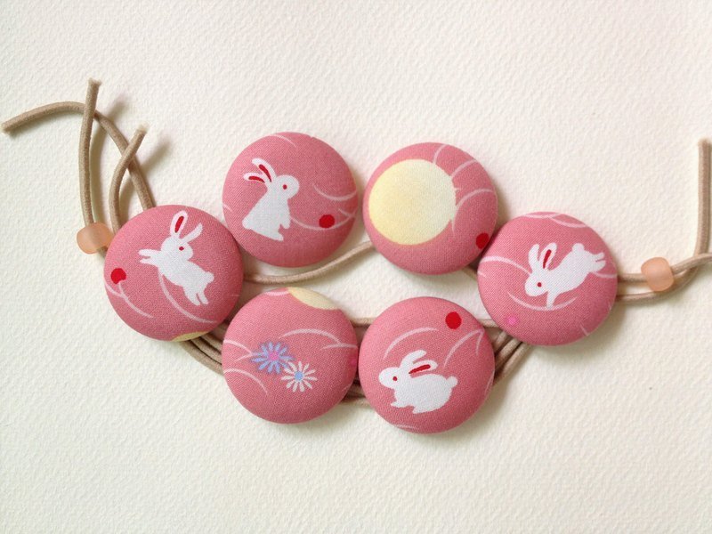 hm2。草莓牛奶。秋月兔 单扣发束 1入 - 发饰 - 其他材质 粉红色