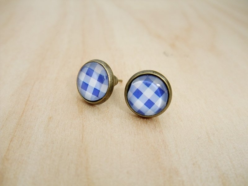 ●Neat-O●白底蓝点圆型复古耳环 - 耳环/耳夹 - 其他金属 绿色