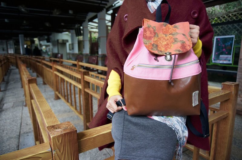 经典款IDC后背包-少女心的阿骂 - 侧背包/斜挎包 - 其他材质 粉红色