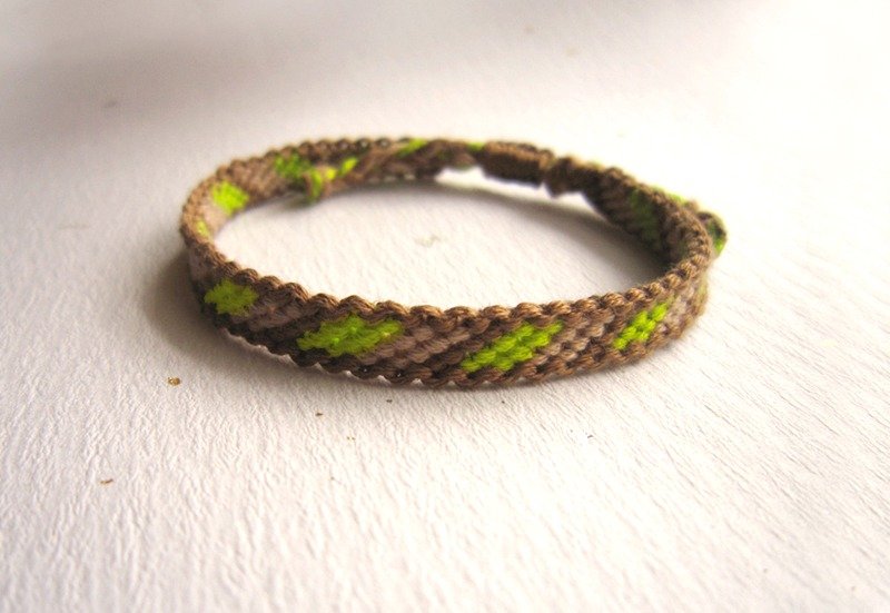 绿野仙踪 大地 幸运绳编织手环 (可选色) - 手链/手环 - 棉．麻 咖啡色