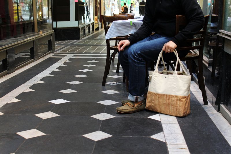 软木 / 水松木 / 帆布/ 肩袋 - 侧背包/斜挎包 - 其他材质 白色