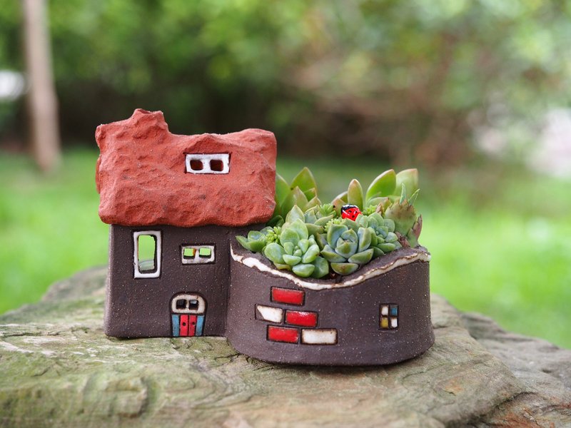 【花园小屋灯Garden】陶手作-超可爱的家和小花园(L)/岩石黑色/Ceramic House/需订制 - 植栽/盆栽 - 其他材质 黑色