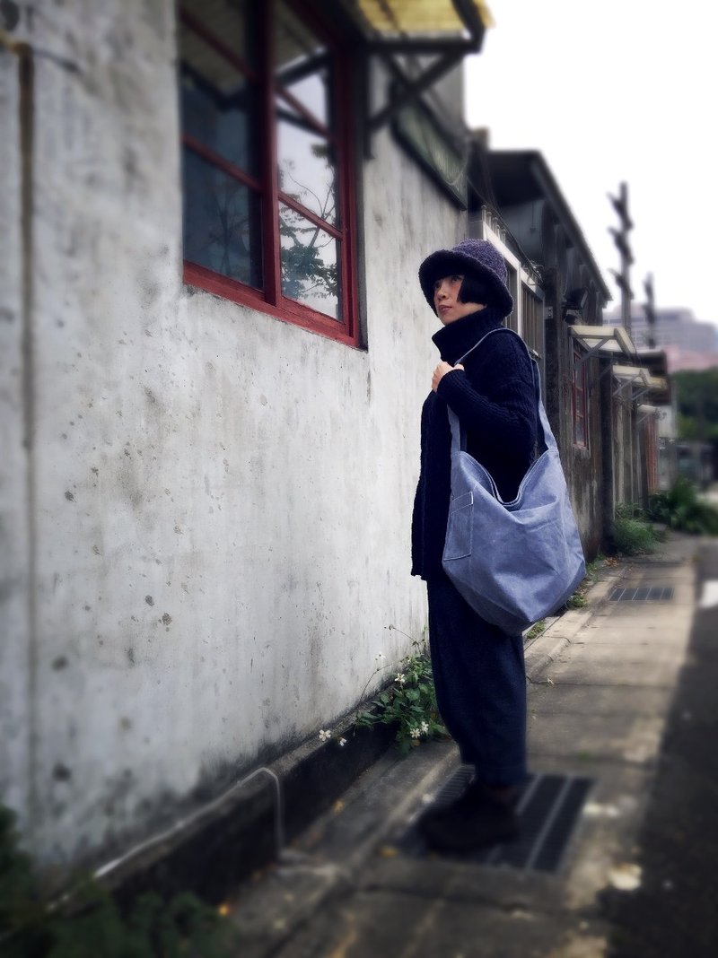 立体十字帆布包/侧背包/斜背包/中性款/两用大包包/浅浅蓝 - 侧背包/斜挎包 - 其他材质 蓝色