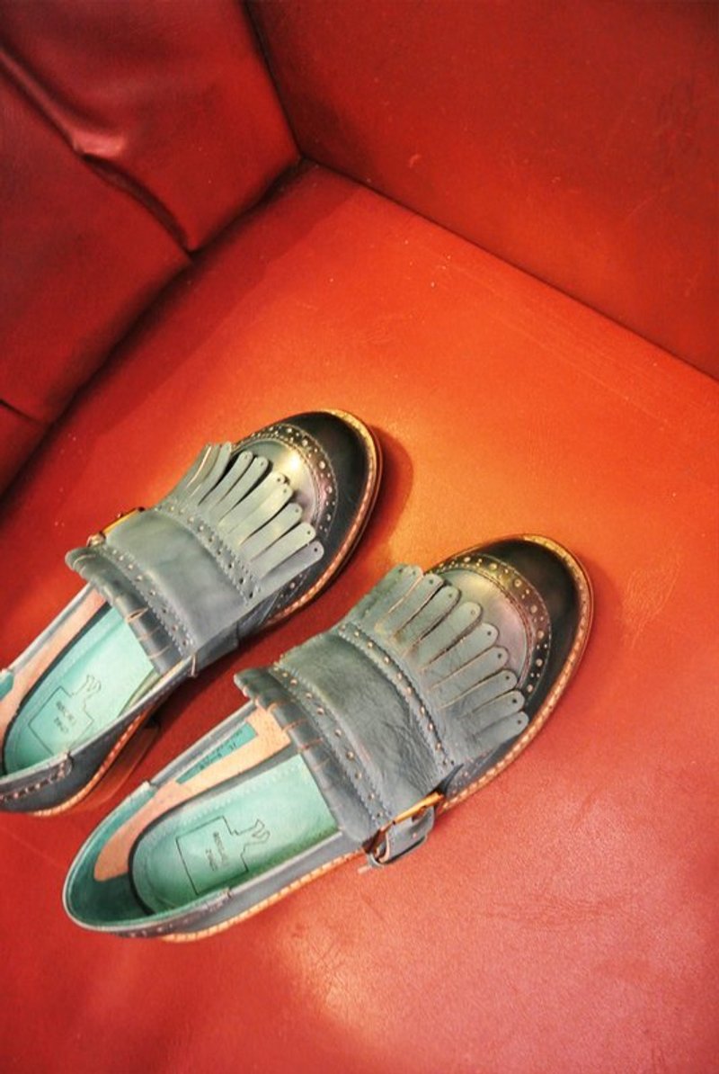 Please Mr. Postman．擦色胡须子便鞋 - 女款休闲鞋 - 真皮 蓝色