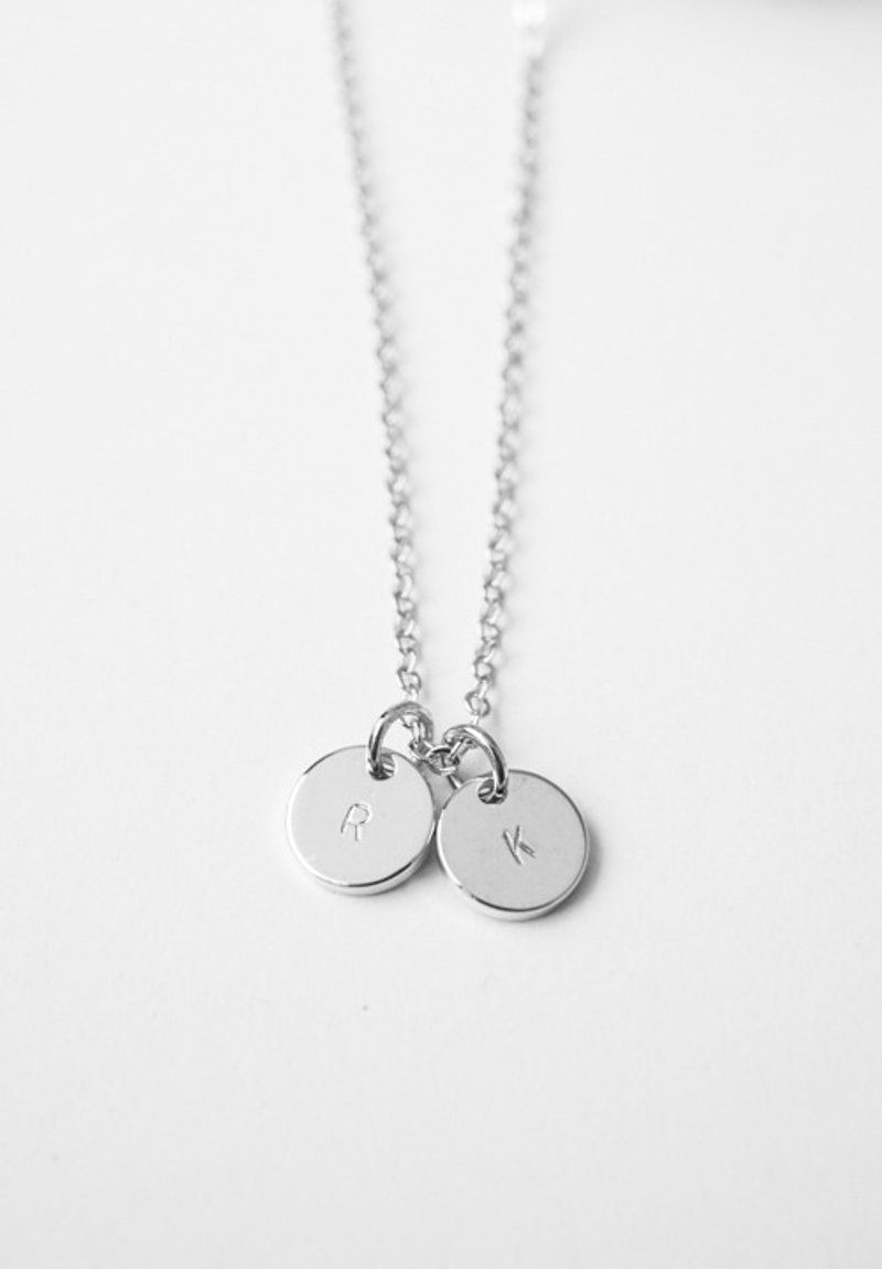 【定制化】::情人节:: 双initial欧美时尚话题简约圆牌项链 - 其他 - 其他金属 灰色