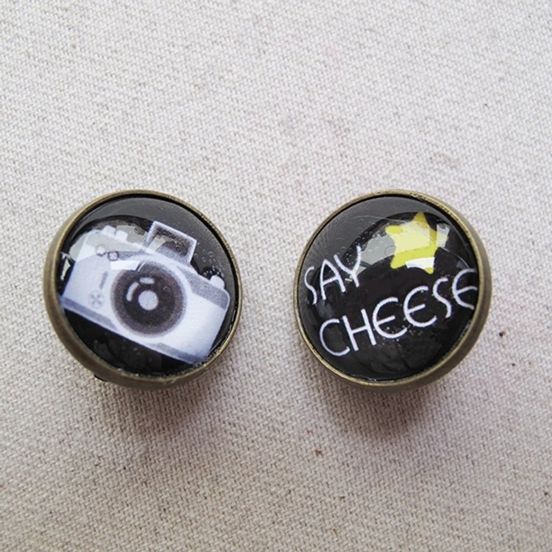 圆形耳夹耳针 - 白色摄影~来微笑 - 耳环/耳夹 - 其他金属 黑色