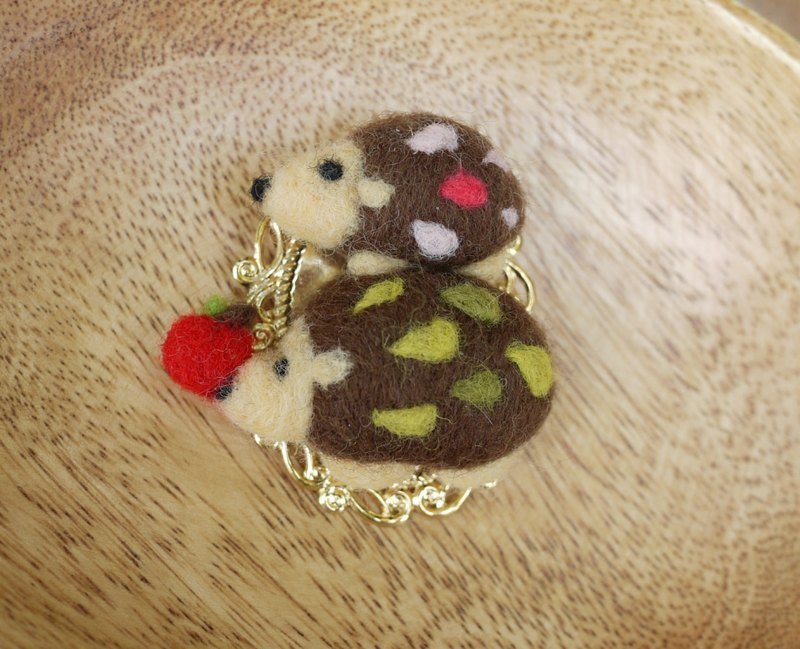 动物系列胸针-刺猬兄弟 - 胸针 - 羊毛 