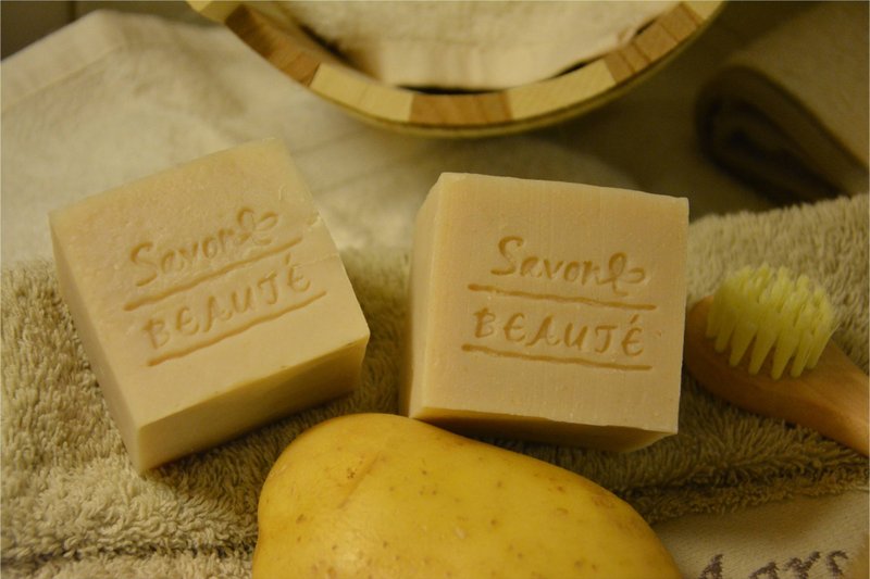 [Savon Beauté-莎媞作坊] 马铃薯去污家事皂-特别款(200g大颗皂) - 碗盘清洁 - 植物．花 橘色