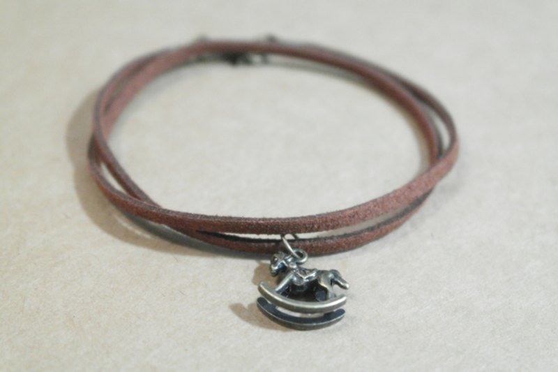 #Copious 古铜系列-经典皮绳简约项链[童趣木马项链] - 项链 - 其他材质 咖啡色