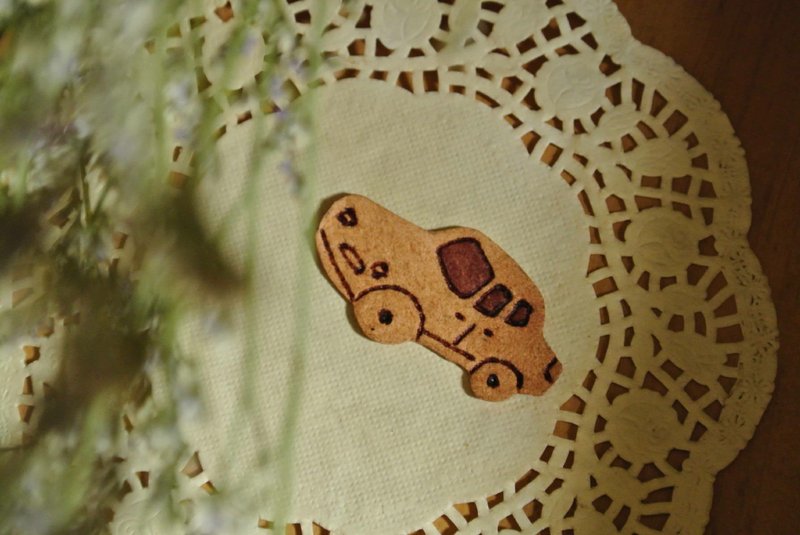 【 T - C 】 复古 皮革 别针 胸针 - 胸针 - 其他材质 