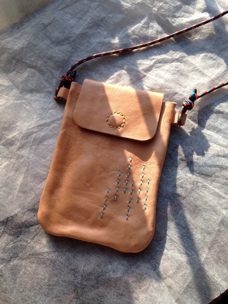 岚雨手机套neckbag*手缝皮革 - 侧背包/斜挎包 - 真皮 