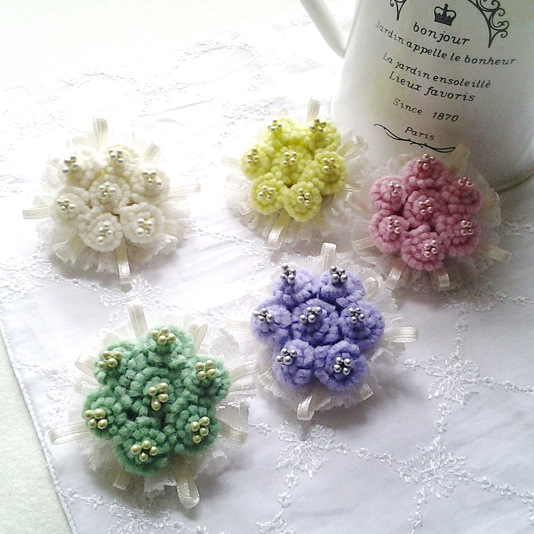 MFP绿色手工蕾丝毛毡布料花朵小花花束别针胸针 - 胸针 - 其他材质 绿色