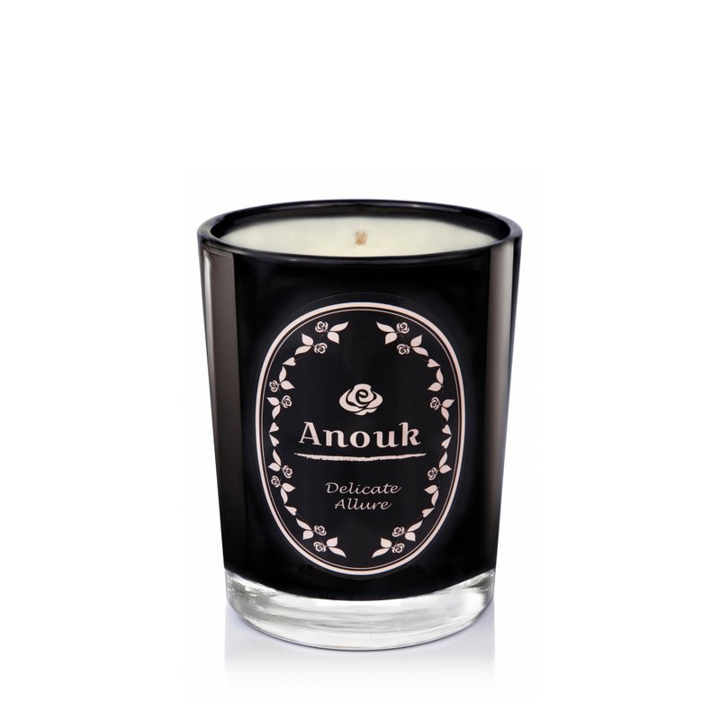 DELICATE ALLURE 香薰蜡烛 Anouk Luxury Scented Soy Candle 60g - 蜡烛/烛台 - 蜡 粉红色
