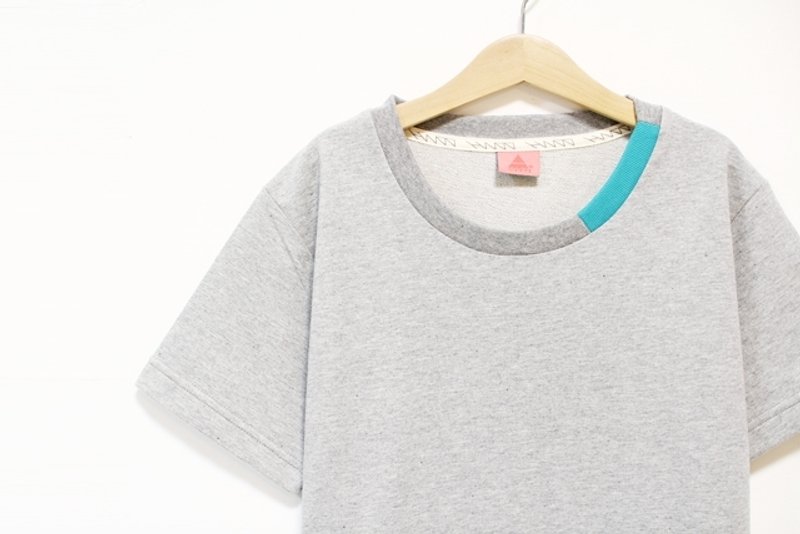 "H-ZOO" 闪电车线＋灰*湖水绿领口拼接Tee - 女装 T 恤 - 其他材质 灰色