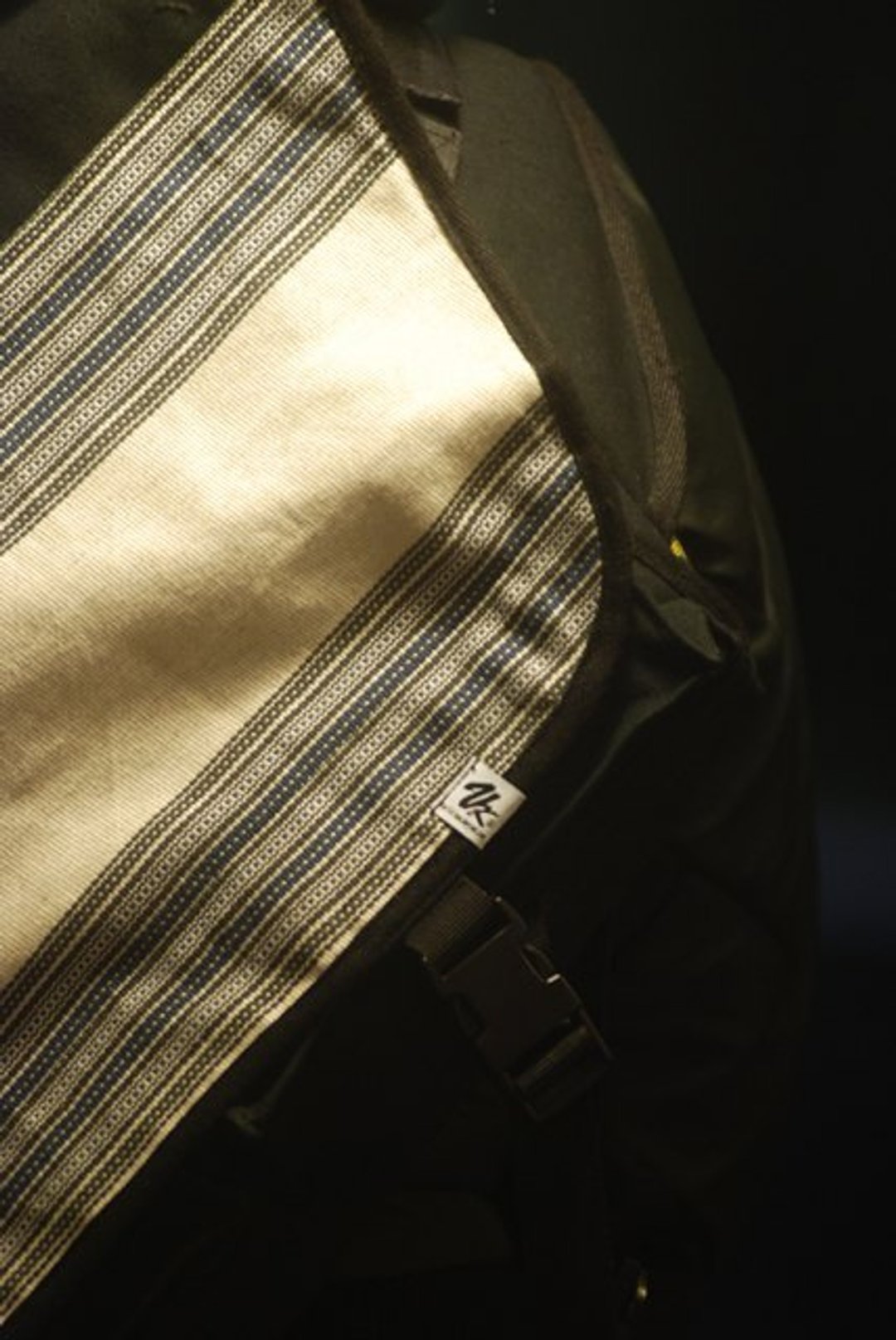 邮差包 Messenger Bag - 侧背包/斜挎包 - 防水材质 