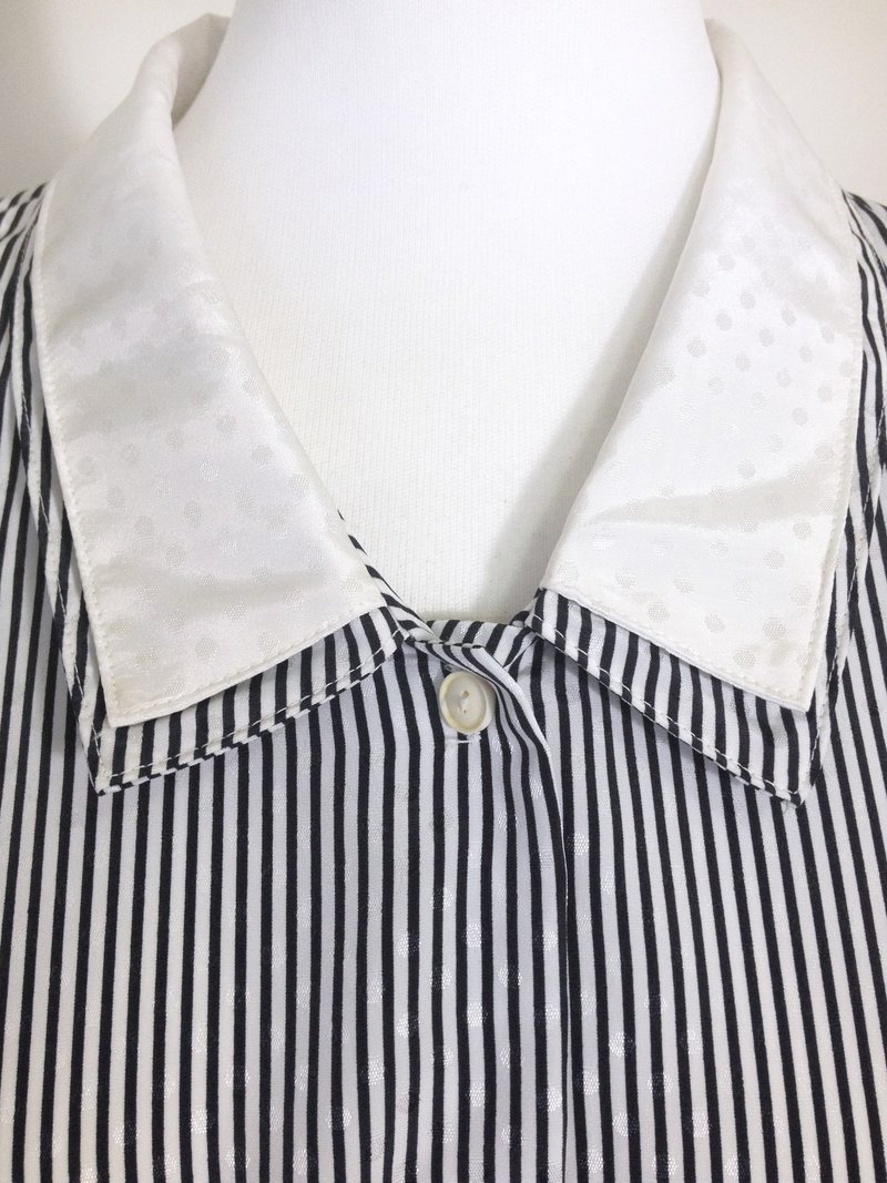 乒乓古着 [ 古着衬衫/ 双层领点点黑白格纹古着衬衫 ] 国外带回 优质精选 VINTAGE - 女装衬衫 - 其他材质 白色