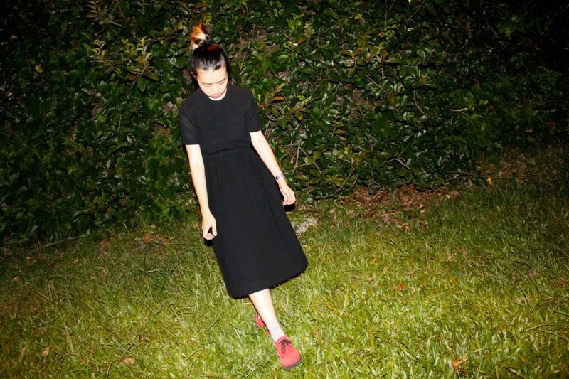 {:::Giraffe 长颈鹿人:::}_日本制短袖全黑胸抓绉古着洋装 - 洋装/连衣裙 - 其他材质 黑色