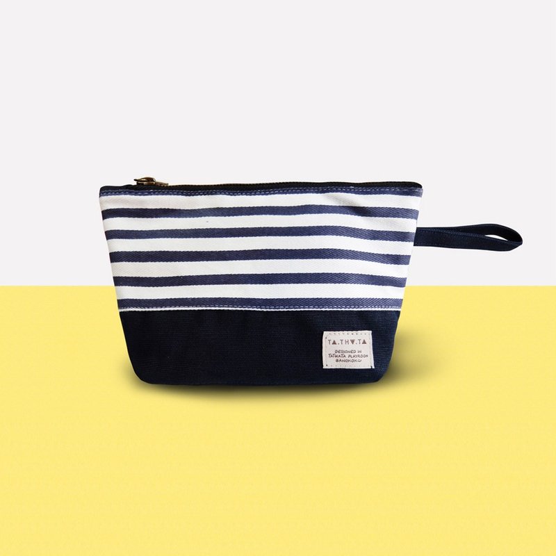 PIN : small pouch for small stuffs! from TATHATA - 化妆包/杂物包 - 其他材质 白色