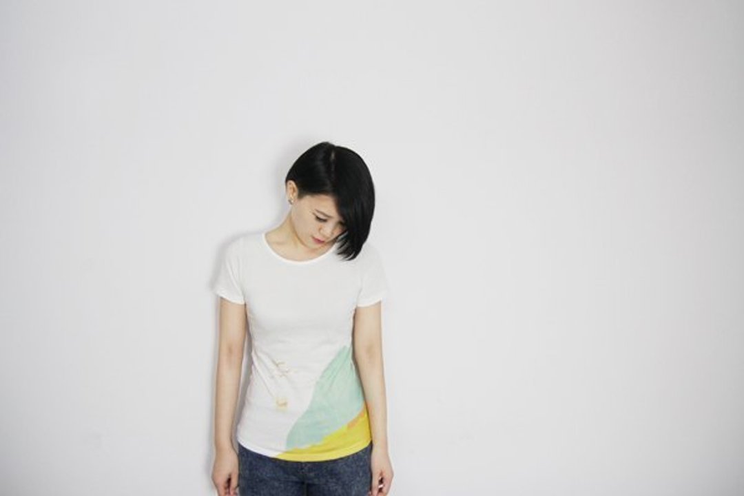 I . A . N Design 山岳 . 河川 . 雏鸟  短袖T Organic Cotton - 中性连帽卫衣/T 恤 - 棉 白色