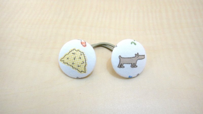 手感布包扣发束 - 小狗与小山 - 发饰 - 其他材质 白色