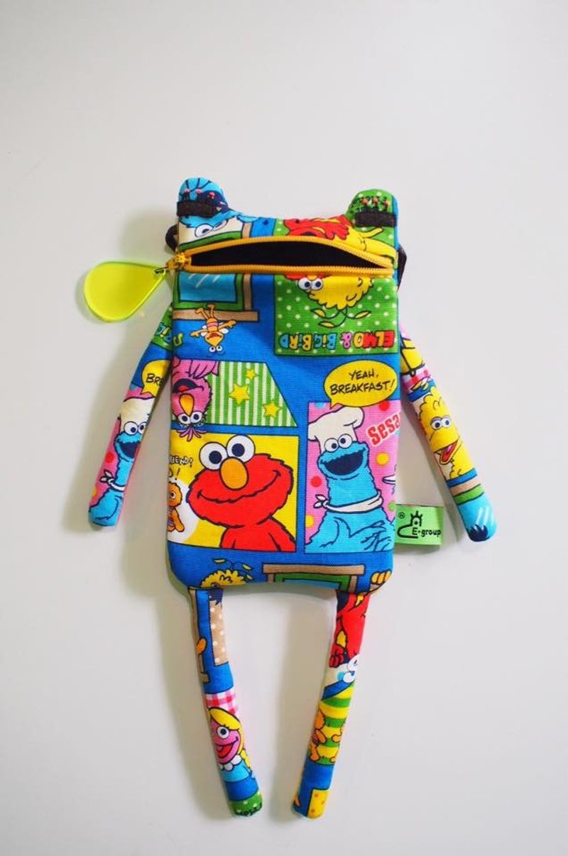 E*group 阿蛙口水包 iphone6＋ 日本进口芝麻街正版授权布 手机袋 - 其他 - 其他材质 多色