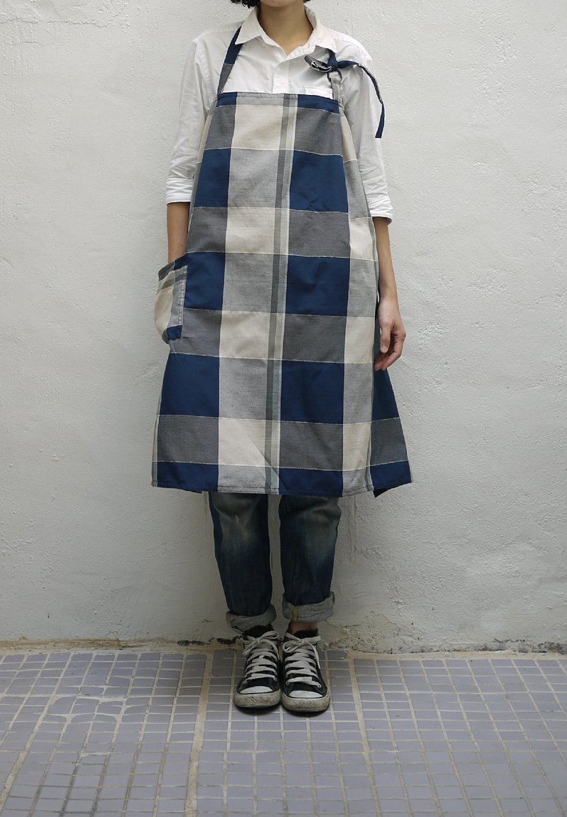 生活商社 女生洋装工作围裙 — 防泼水面料 - 围裙 - 其他材质 