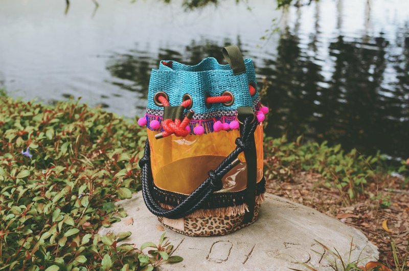 BUCKET 手提．侧背束口包．水桶包 - 蓝色 - 手提包/手提袋 - 其他材质 橘色