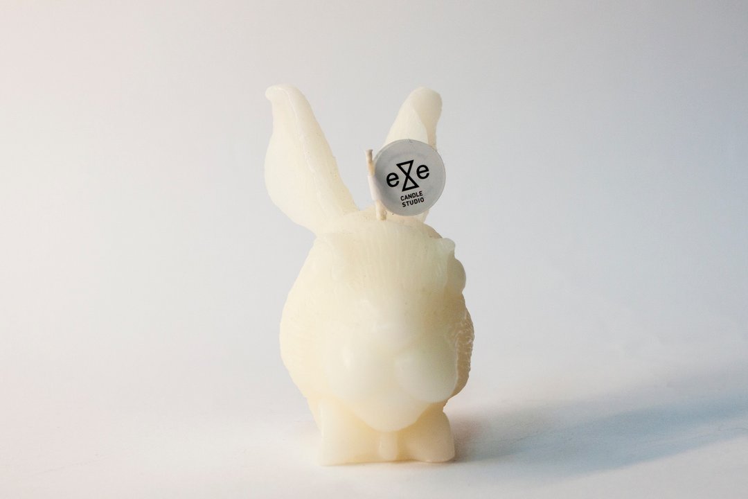 白色兔子造型蜡烛 Rabbit Candle - 蜡烛/烛台 - 蜡 白色