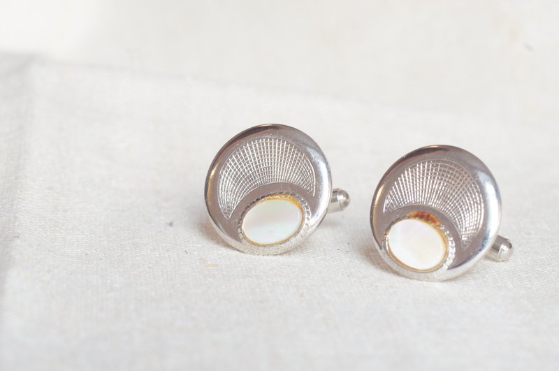 【C’est Cufflinks】德国严选Vintage古着袖扣 - 袖扣 - 纸 灰色