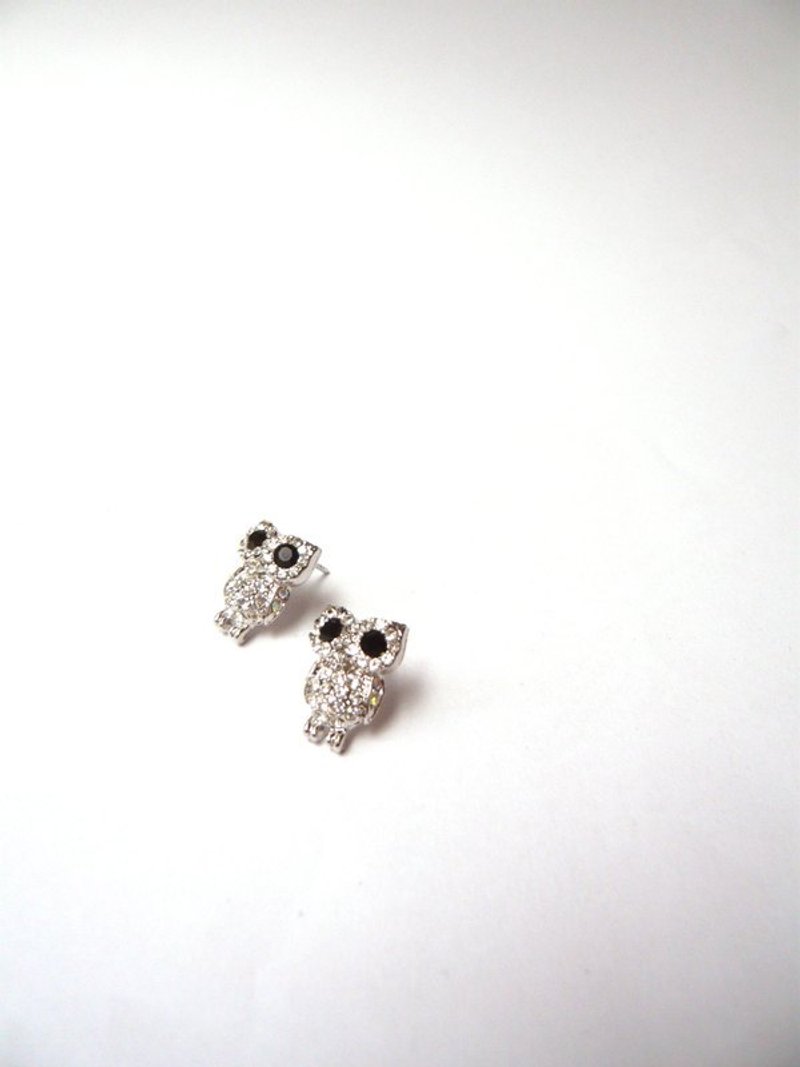黑宝眼珠穿着钻石礼服戴着钻石面具猫头鹰耳环 - 耳环/耳夹 - 宝石 