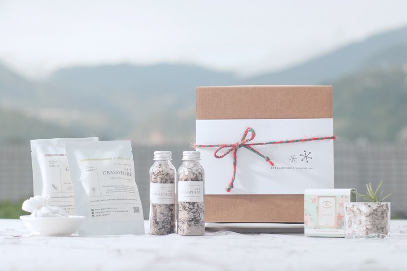 《小草作》新年香氛礼盒预购｜小草作 X DeLightful Time - 茶 - 植物．花 