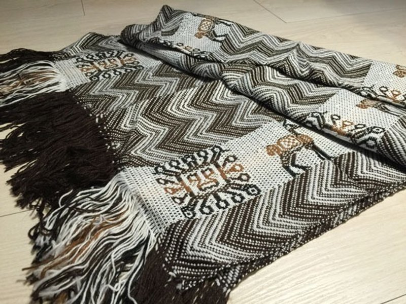 印加图腾复古围巾披肩-深咖白 - 丝巾 - 其他材质 咖啡色