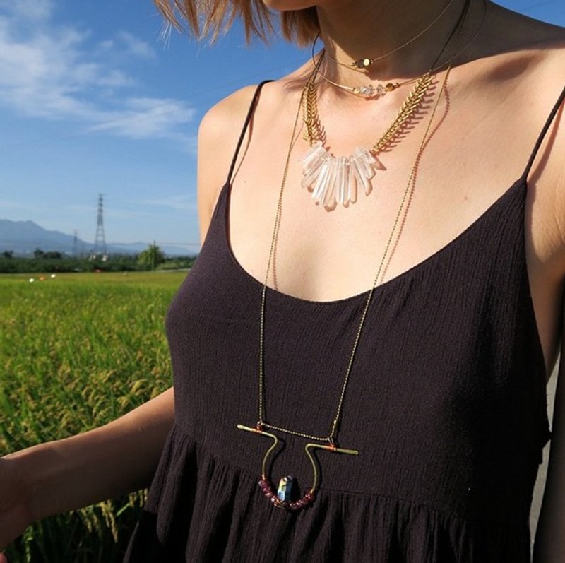 Revival 白水晶项链 | 天然石.矿石.原矿.限量手工.生日礼物.情人节礼物 - 项链 - 宝石 金色