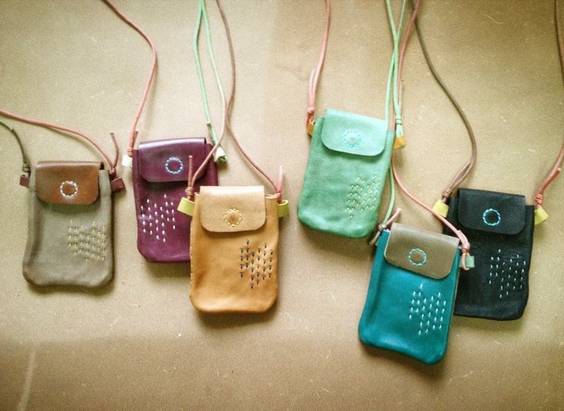 岚雨手机套_手缝植鞣皮革 - 其他 - 真皮 多色