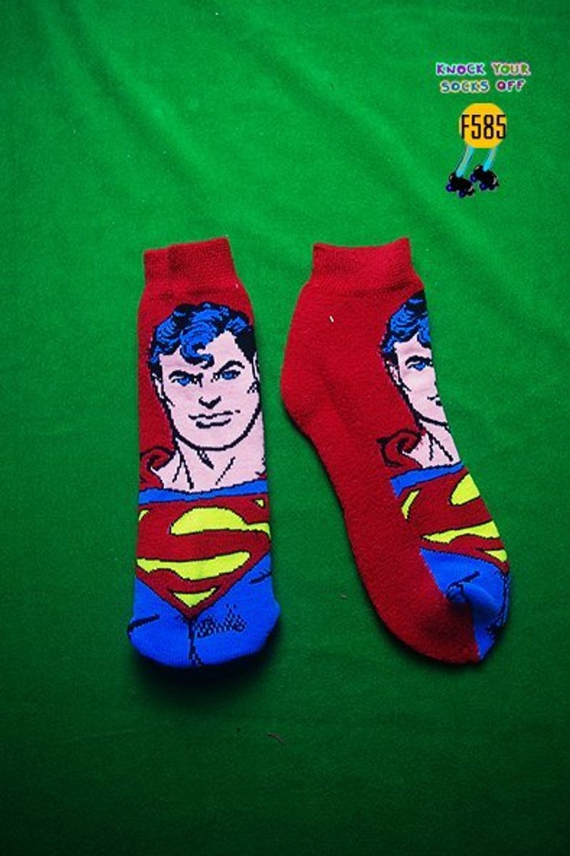 !!夏漪眺=knock your socks off !! - 袜子 - 其他材质 红色