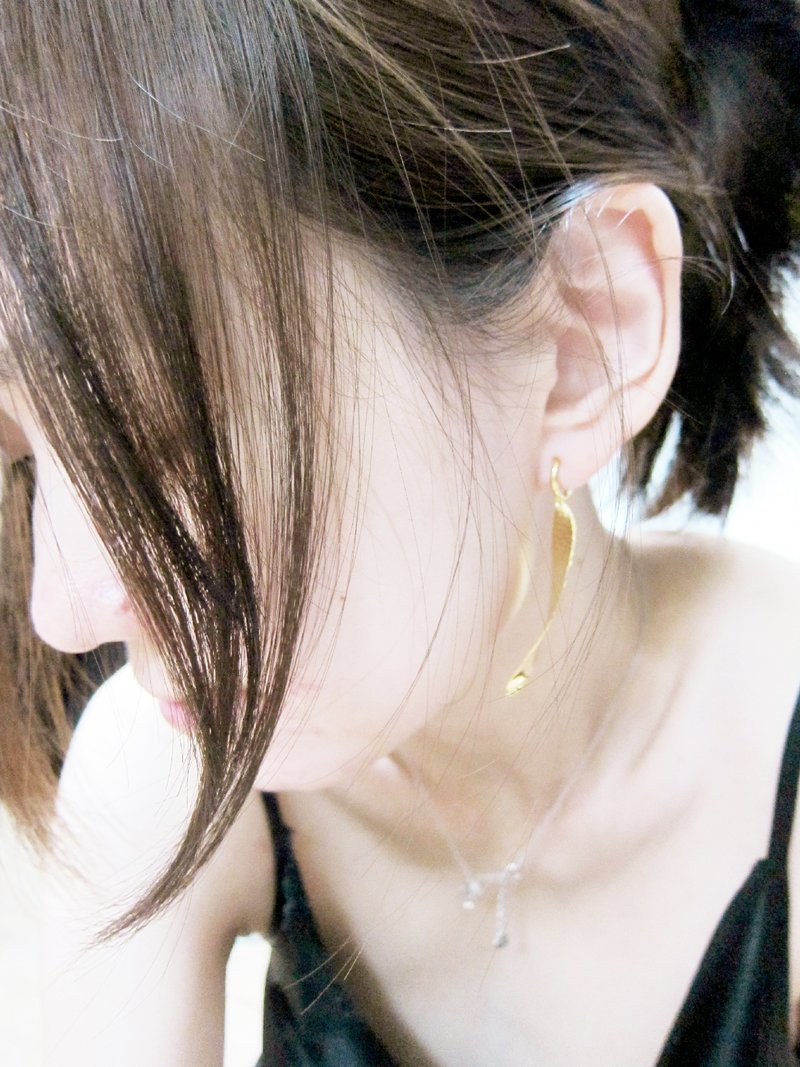 叶子 § 气氲 - 耳环/耳夹 - 其他金属 绿色