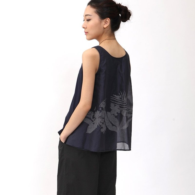 不服 假两件拼接 亚麻印花蝴蝶 套头背心   深藍   CS140605 - 女装背心 - 棉．麻 蓝色
