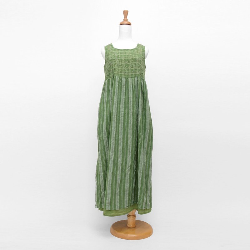 │moderato│ 绿野仙踪刺绣图腾古着洋装│复古女孩.伦敦男孩.文艺青年 - 洋装/连衣裙 - 绣线 绿色