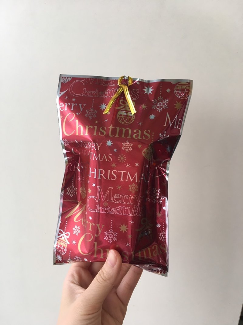 加购-贴心包装服务 送礼包装 依购买的单一商品尺寸随机包装 - 包装材料 - 塑料 