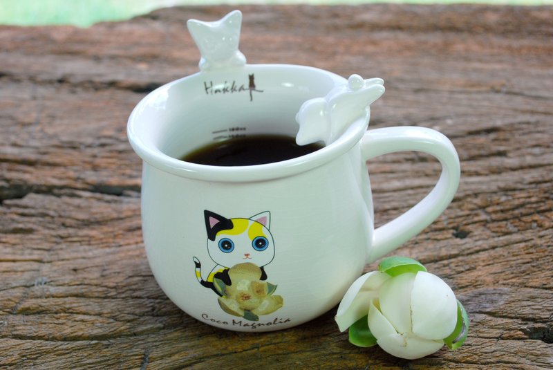 Hakka夜合花猫白瓷杯 - 咖啡杯/马克杯 - 瓷 白色