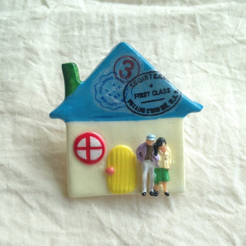 [ Many families have skeletons in their closets] brooch系列  003 - 胸针 - 粘土 蓝色